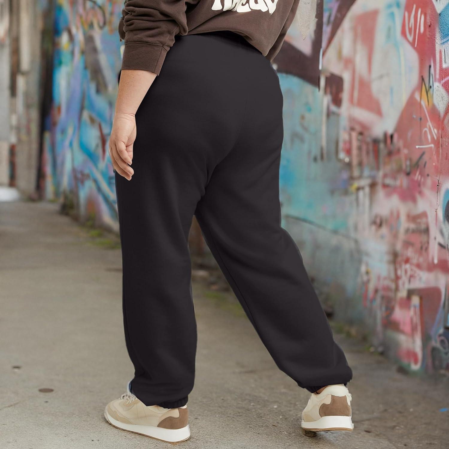 imageHanes Womens Originals Midweight Fleece Joggers Sweatpants with Pockets Place Flowers 30quot PlusBlack