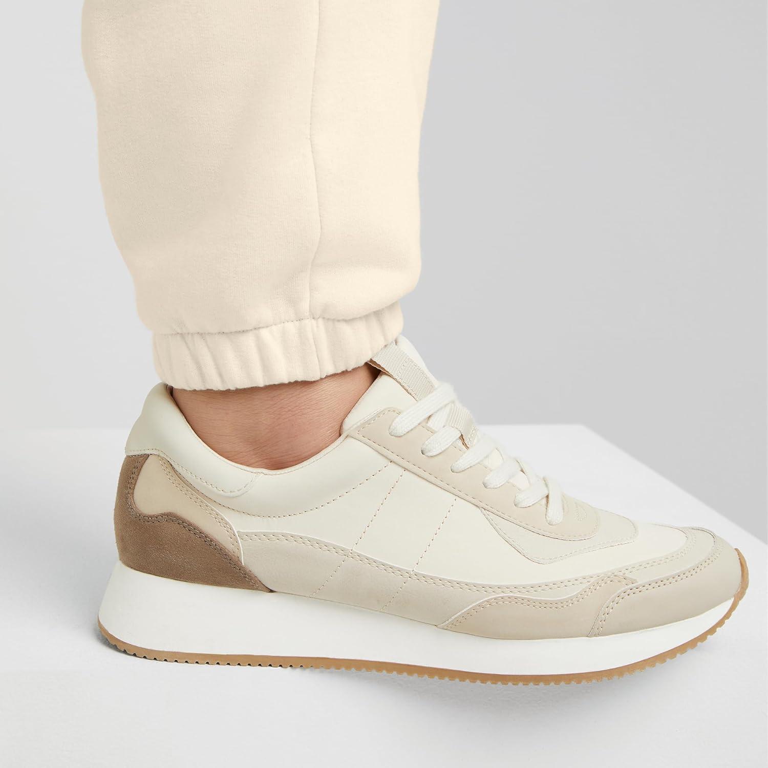 imageHanes Womens Originals Midweight Fleece Joggers Sweatpants with Pockets Place Flowers 30quot PlusNatural